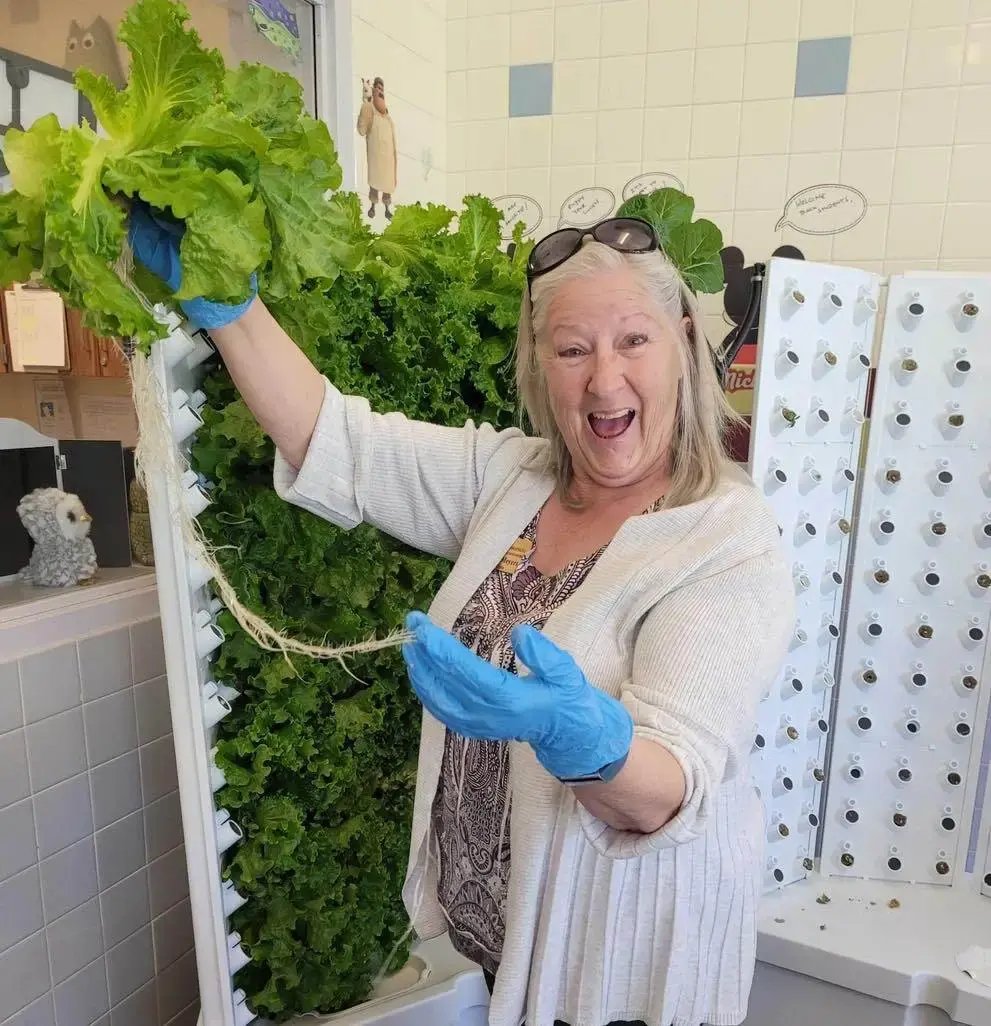 Share the Power of Growing Fresh Food with the Flex Farm